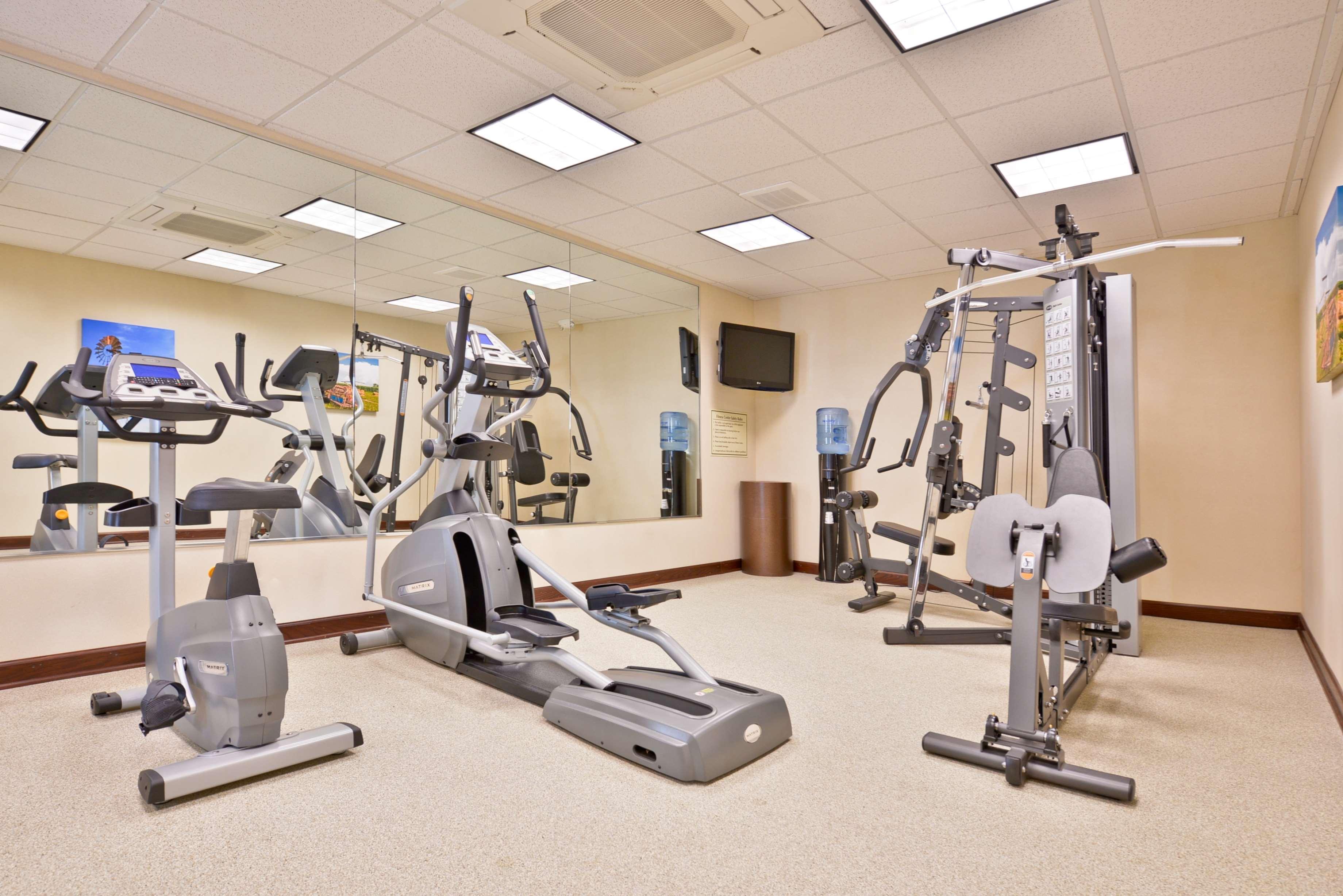 Best Western Plus Green Mill Village Hotel & Suites Arcola Exteriör bild