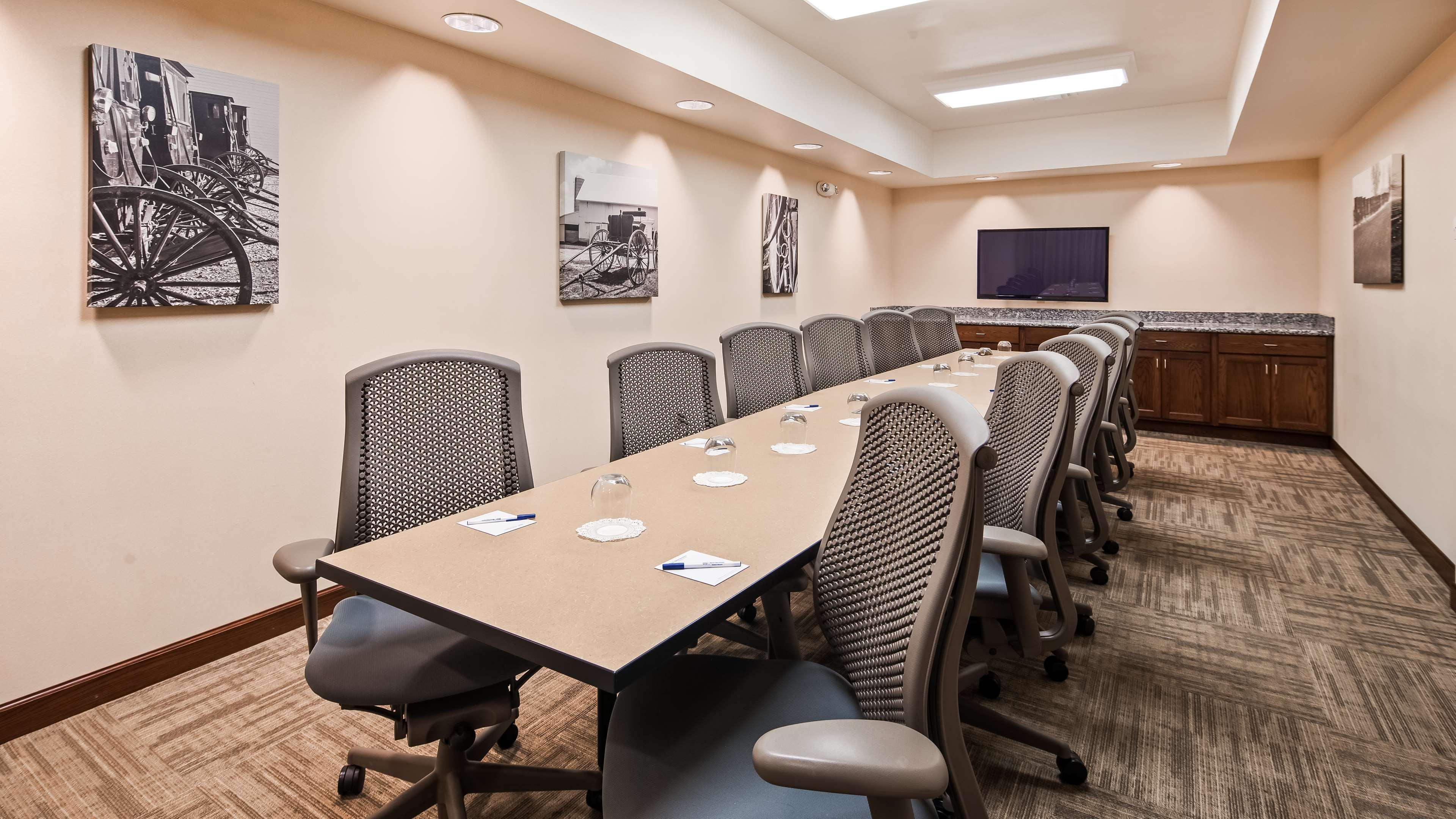 Best Western Plus Green Mill Village Hotel & Suites Arcola Exteriör bild