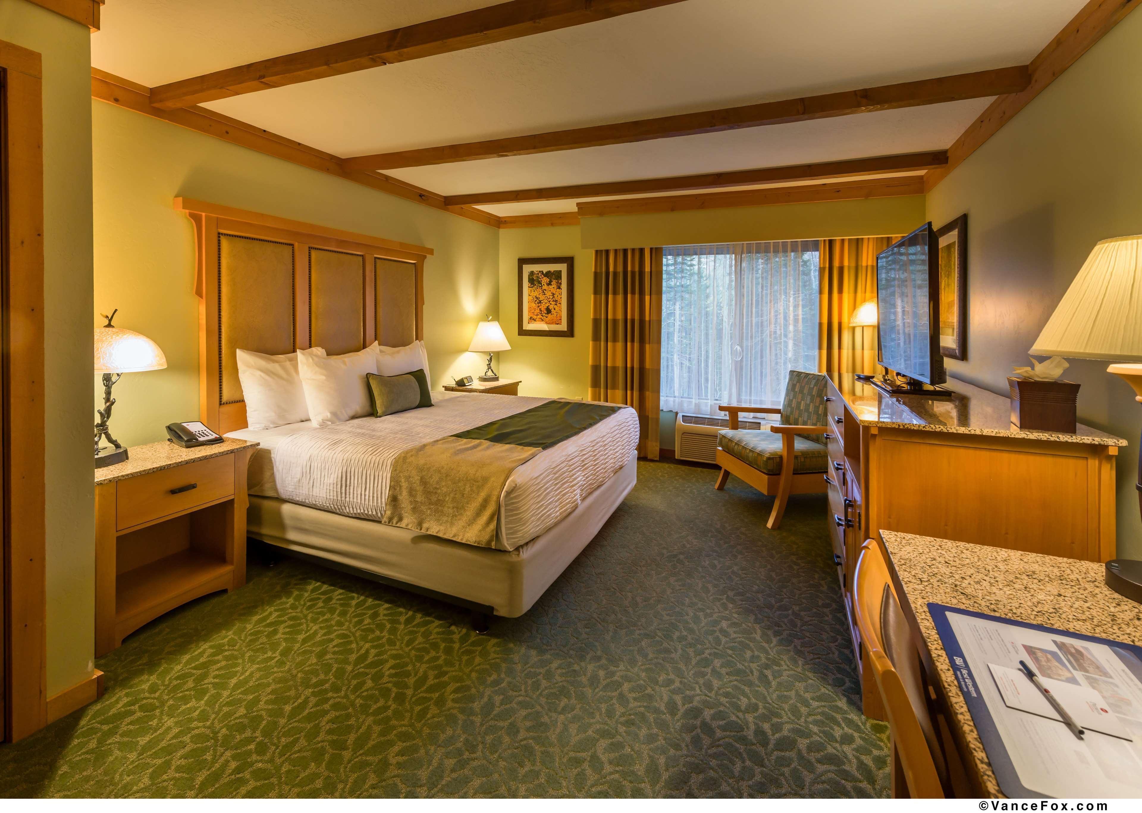 Best Western Plus Green Mill Village Hotel & Suites Arcola Exteriör bild