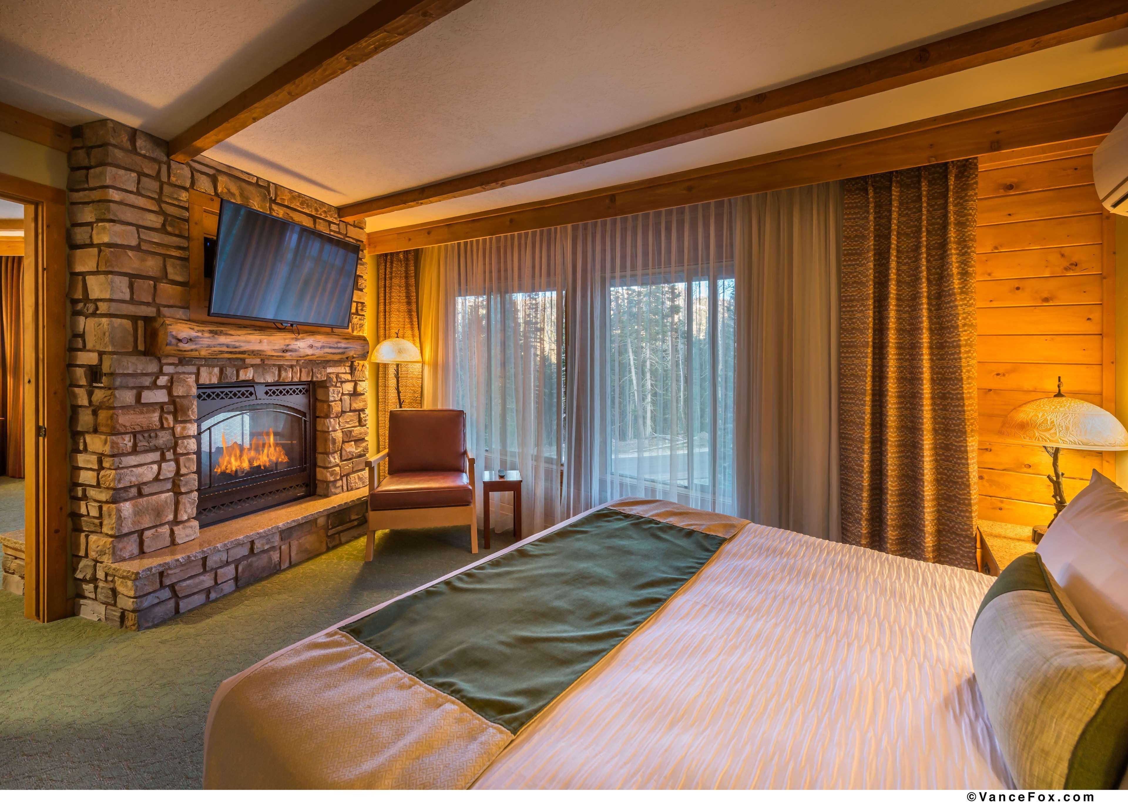 Best Western Plus Green Mill Village Hotel & Suites Arcola Exteriör bild